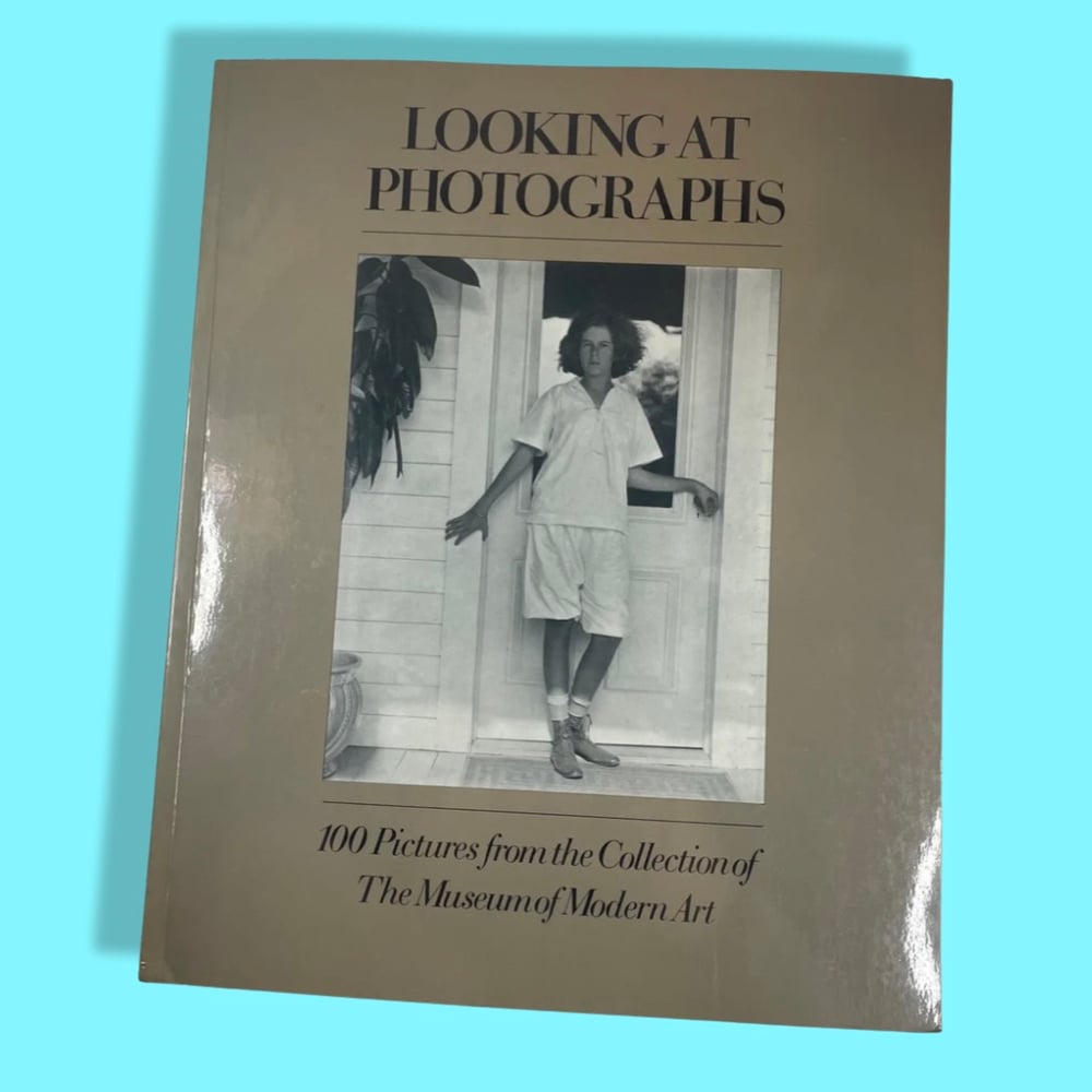 BK: Looking At Photographs (MOMA) by John Szarkowski PB