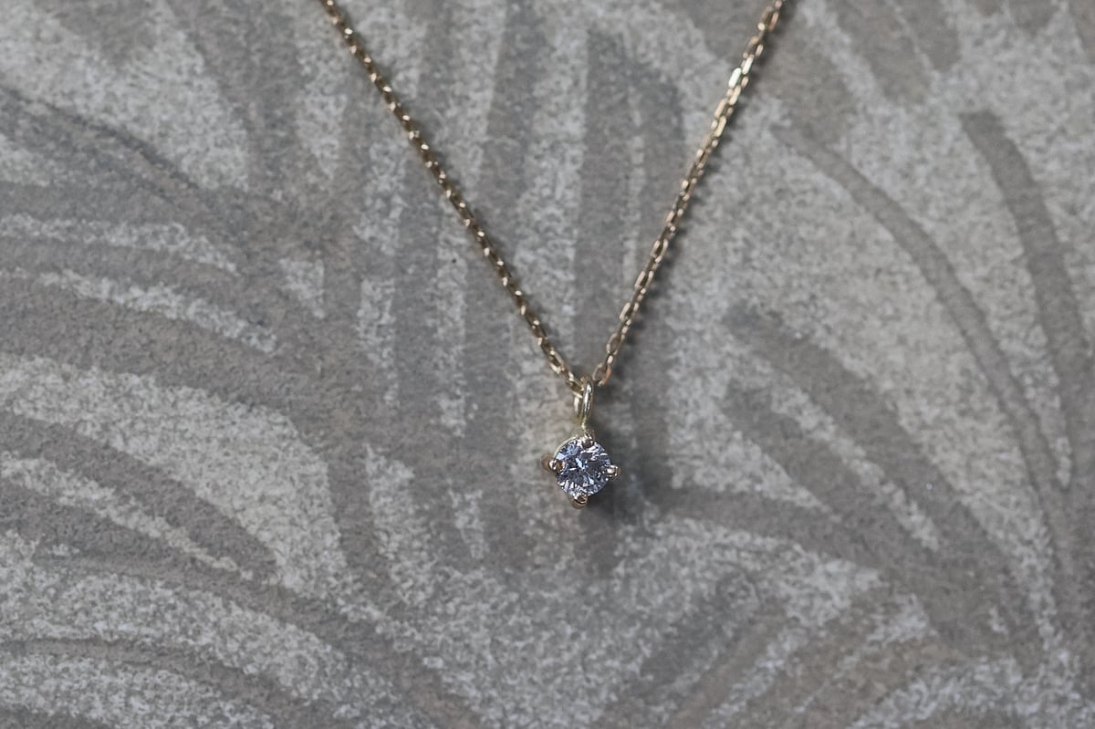 Image of 18ct gold salt and pepper diamond necklace