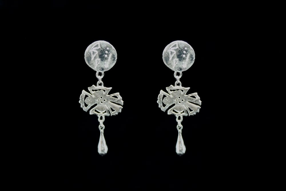 Image of Morning Dew Drops // Earrings