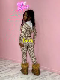 Image 2 of Bodied-yellow