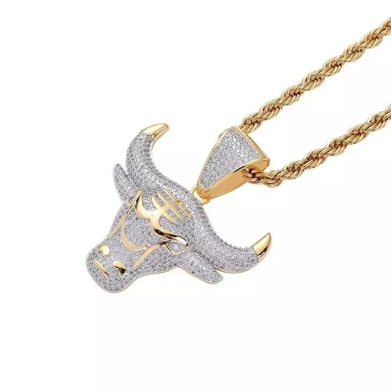 10k Yellow Gold Chicago Bulls Necklace 1Y011BUL-18 | Joy Jewelers