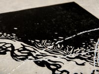 Image 2 of Város és Vadon: Flock tanulmány no1, kézi hímzéssel - keretezve