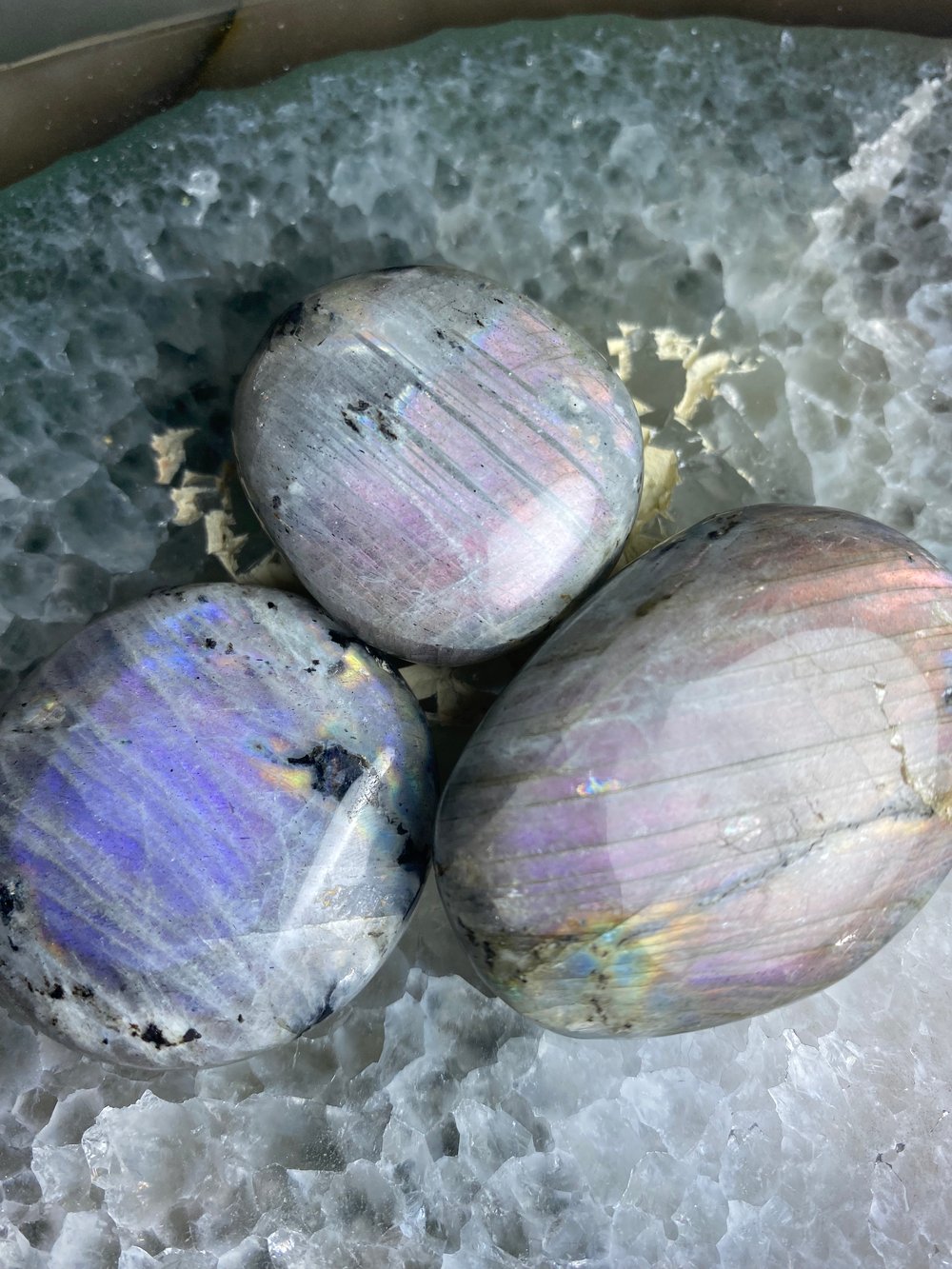 Labradorite Purple Flash Palmstones