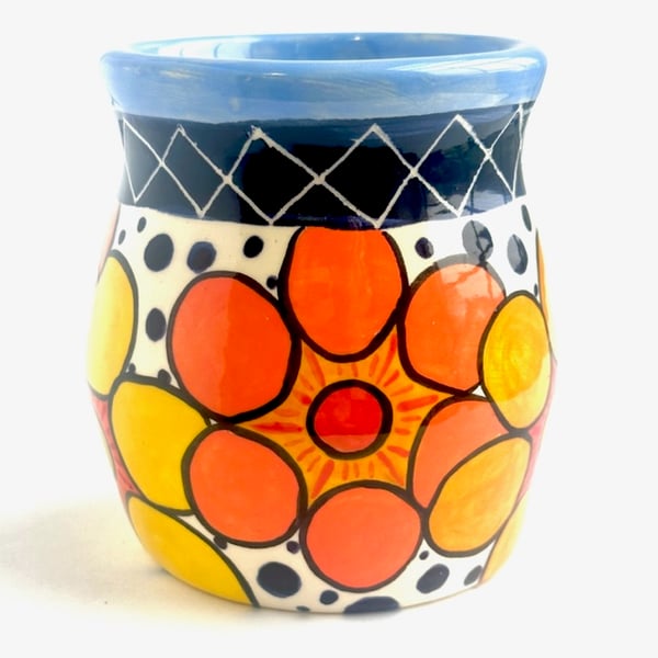 Image of 33 Vase 2022 or Catchall
