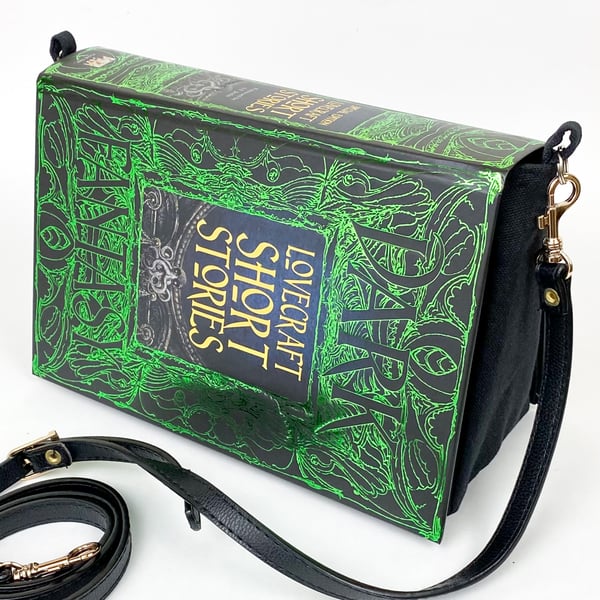 Image of  H.P. Lovecraft Short Stories Book Purse