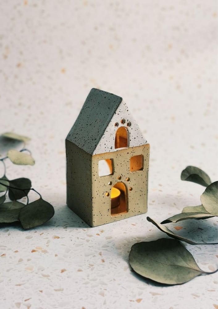 Image of Tealight House 