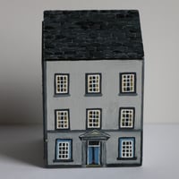 Image 3 of MINI WOODEN HOUSE