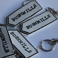 Image 4 of BUSHMILLS ROAD SIGN KEYRING