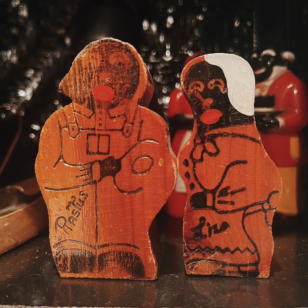 Black Americana Salt & Pepper Shakers