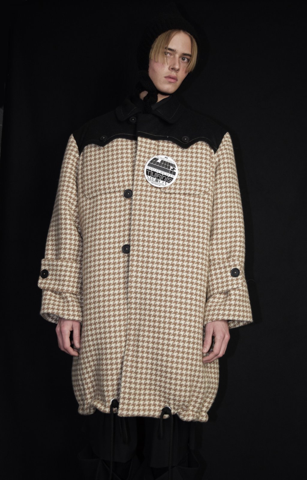 AW22 - COAT / rene gurskov