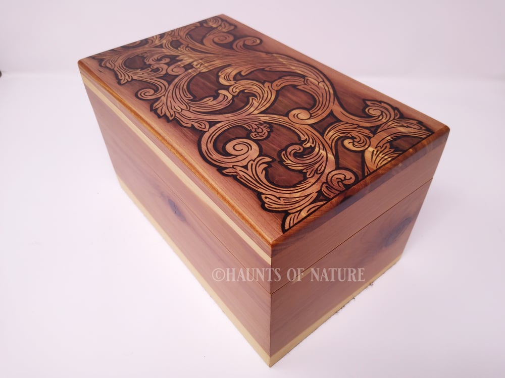 Cedar Box with Ornamental Filigree Pyrography