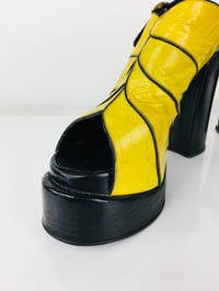 Image 5 of Vintage 1970s Yellow & Black Leather Platforms / Platform Heels By Esprit