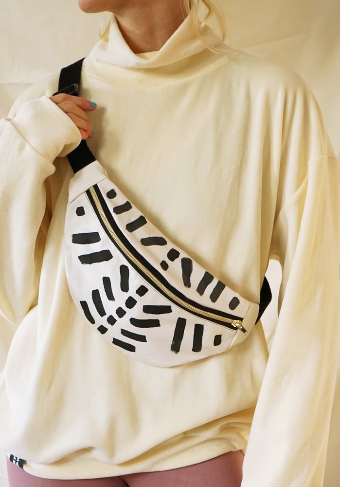 Image of HipBag Painted