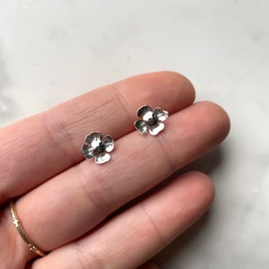 Image of mena earring 