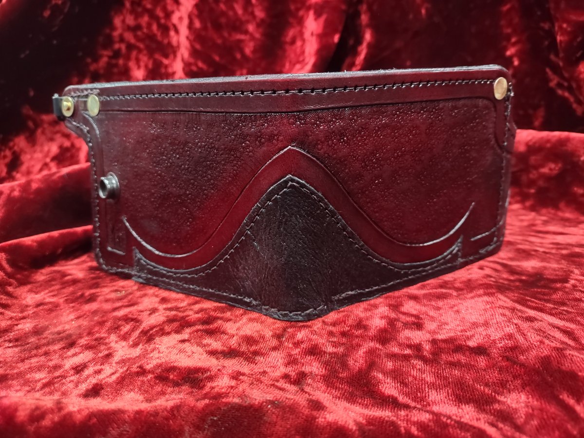 Image of Chain wallet