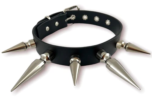 Vegan matte red Choker
