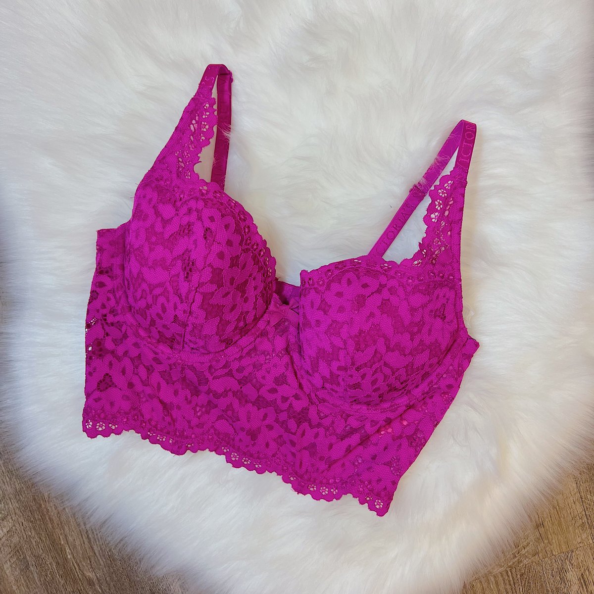Find more Pink Victoria's Secret Bra Size 34b/c75 for sale at up