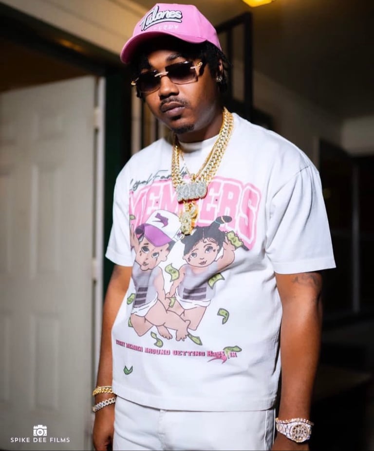 Loyal Bag Members Tee Image 3