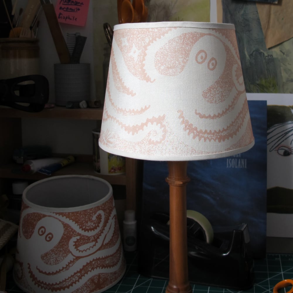 Octopus shade - silk, light shell pink