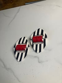 Image 1 of YaYa (Blk/White/Red) 