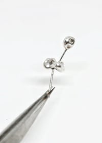Image of Orbit Earring Stud 0.04