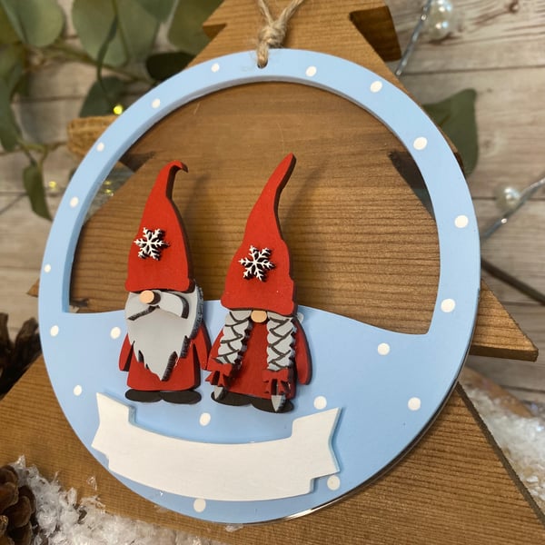 Image of Gonk Couple Bauble (with acrylic)