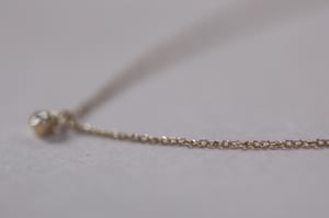 Image of 18ct yellow gold 2.0mm rose-cut white diamond necklace