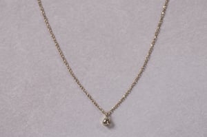Image of 18ct yellow gold 2.0mm rose-cut white diamond necklace