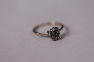 Image of 18ct Rose gold, dark grey hexagonal rose-cut diamond ring (IOW202)