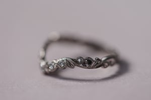 Image of SAMPLE SALE *was £1620* 18ct White gold 3mm floral carved wishbone ring