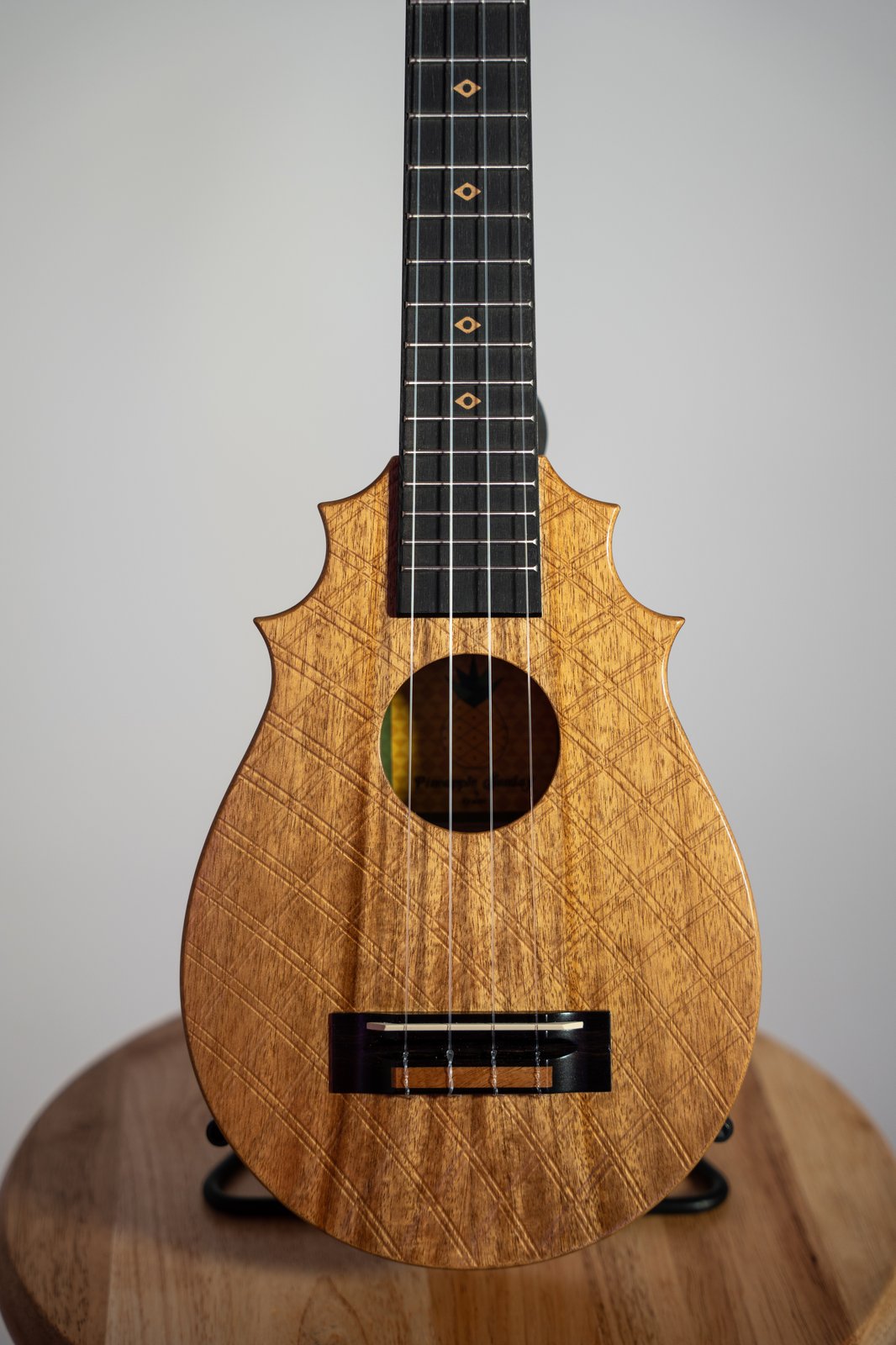 Pineapple sunday deals ukulele