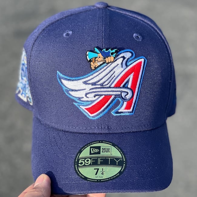 The Shining Pin - Blue Flame