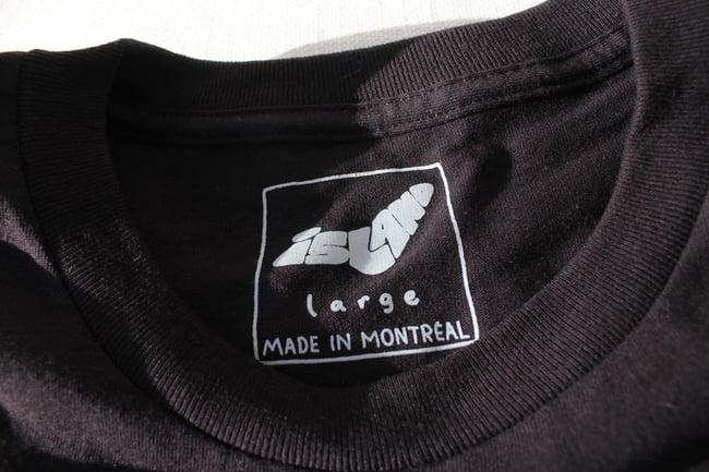 ISLAND MAPS THROW TEE