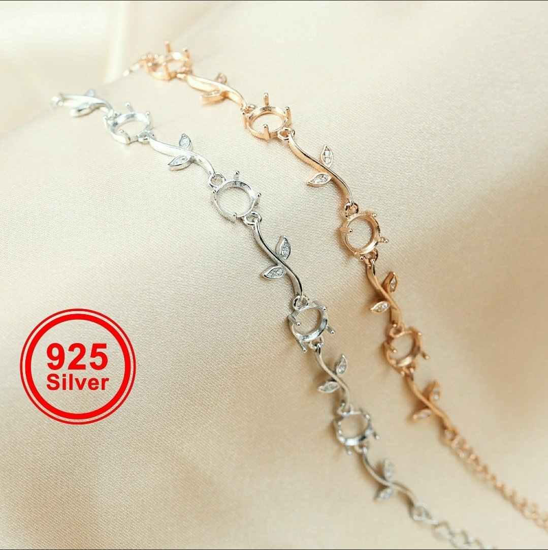 Image of Elegant Tree Branch Bracelet 