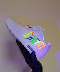 Image 5 of Air Max 90 Colour Change sneakers 