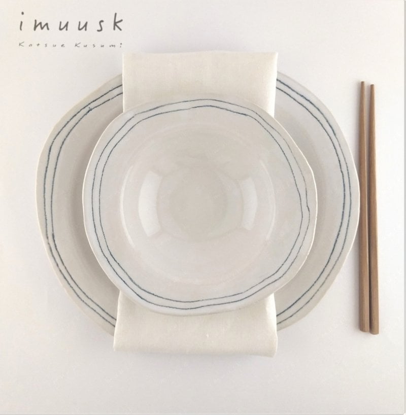 Image of Double Blue Line Plates 19cm - 27cm