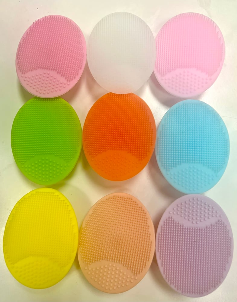 Image of FACE MASSAGER