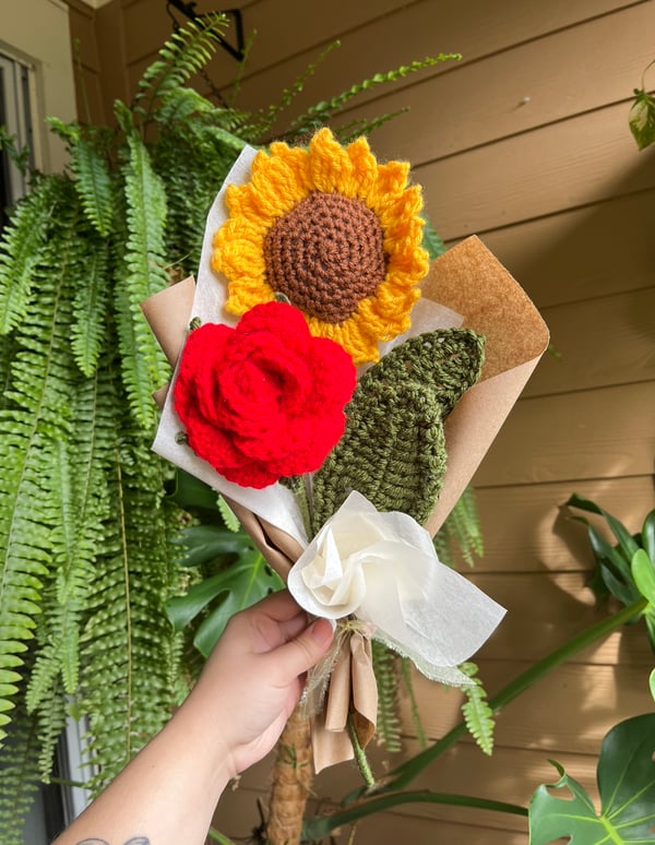 Image of Sunflower and Rose  Bouquet