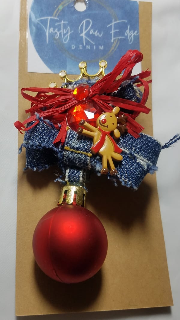 Image of Tasty Raw Edge Denim Queen-Reindeer Ornament Pin