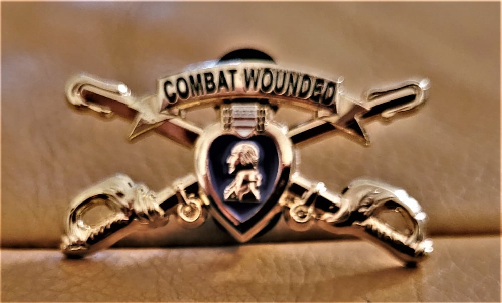Image of Combat Wounded US Cavalry Crossed Swords Pin