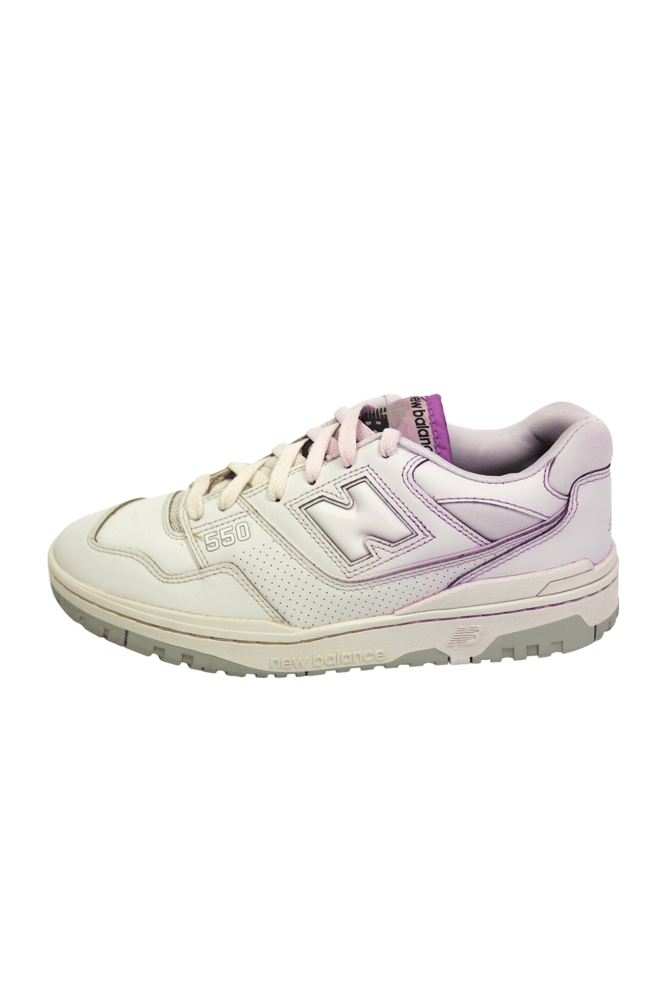 Image of New Balance 550 Sand Pink