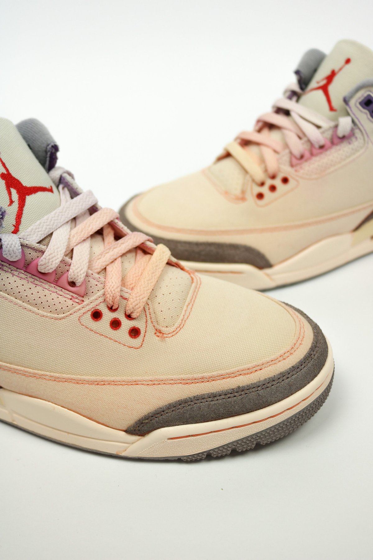 Image of Air Jordan 3 Sunset