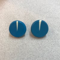 blue circle studs