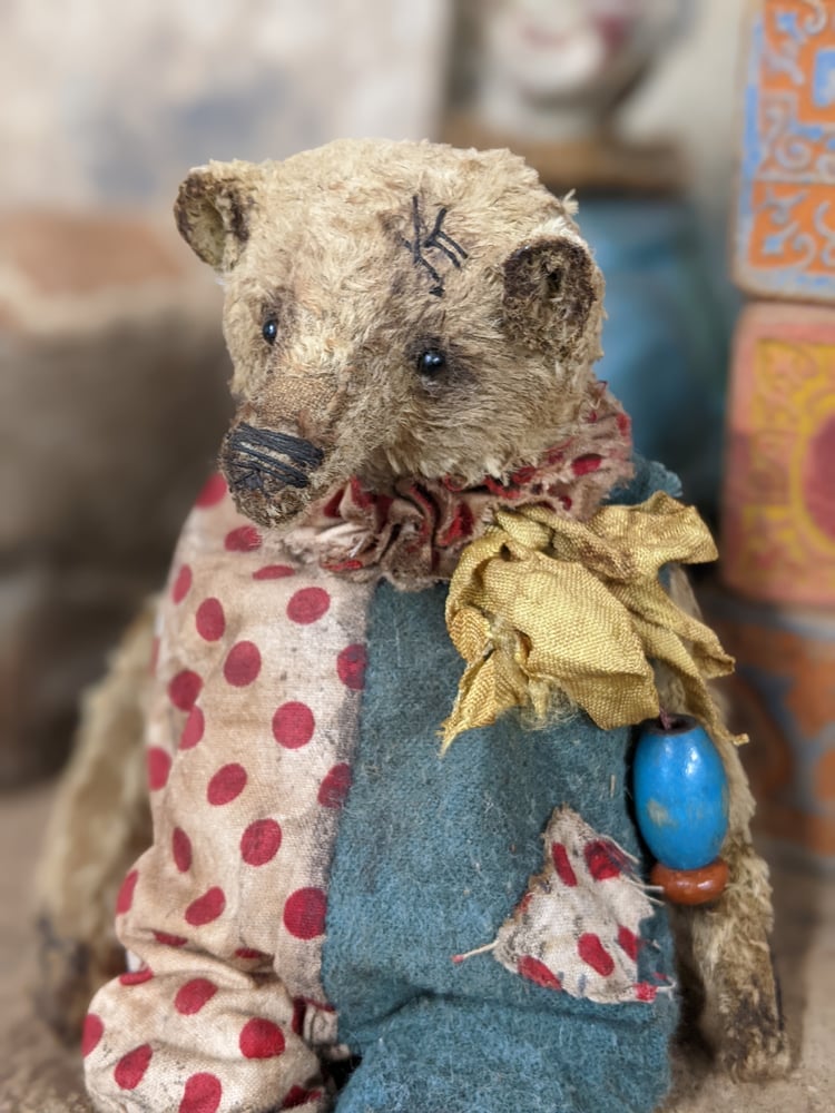 Cabinet 8" - Vintage Antique style carnival Teddy Bear by Whendis Bears ...