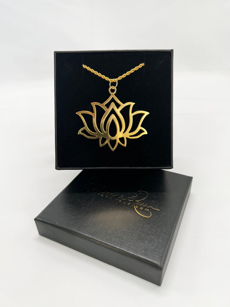 Image of Lotus Necklace