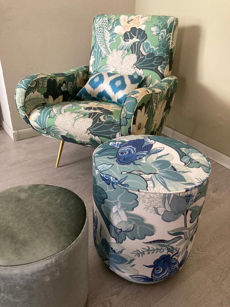 Image of Pouf decorativo collezione "Lotus Blue"