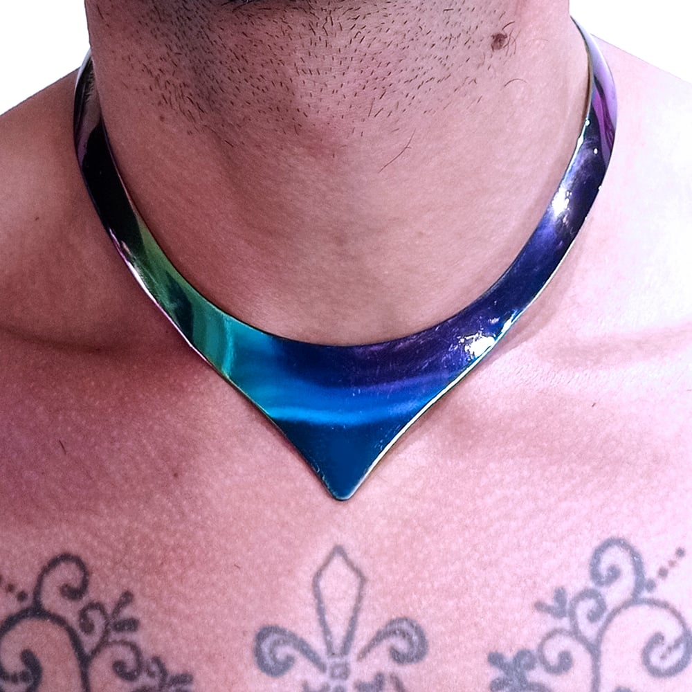 ANDROMEDA CHOCKER