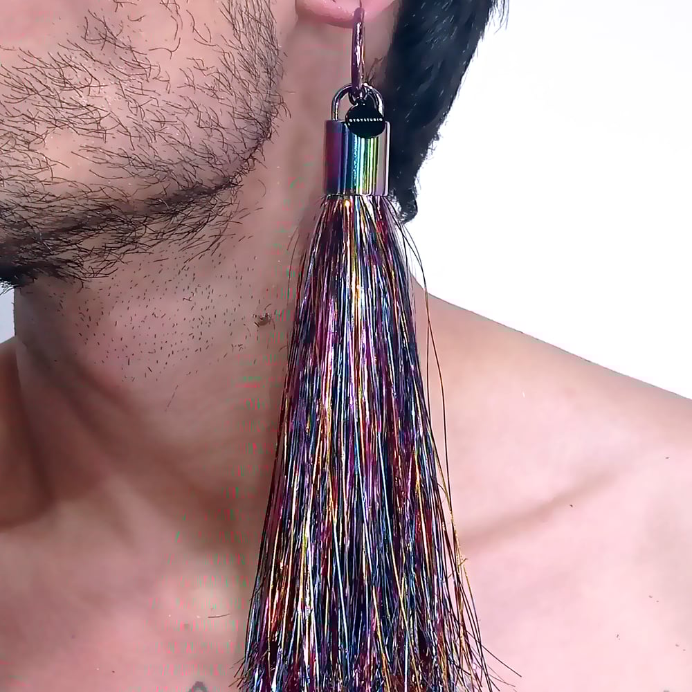 HALE-BOOP EARING