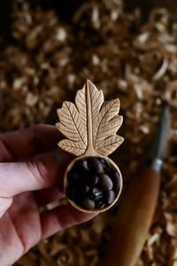 Image 4 of . Maple Leaf Scoop .