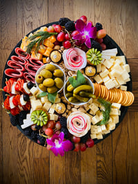 16" Round Charcuterie Platter 